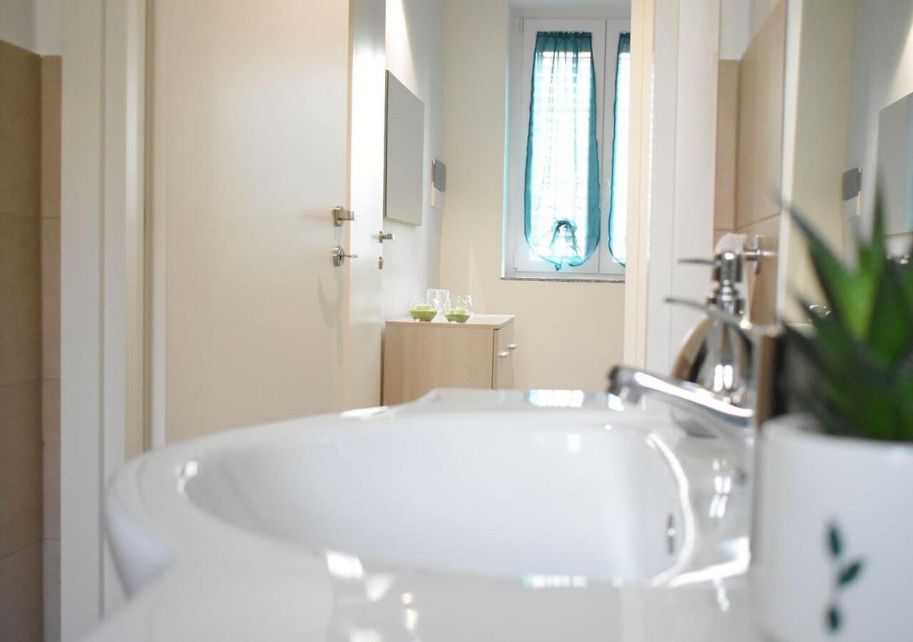 Апартаменты Casa Peschiera-Linate-Milano Пескьера-Борромео Экстерьер фото